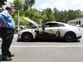 Etrange : une Nissan GT-R prend feu dans une concession américaine