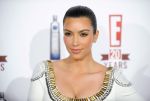 Kim Kardashian weer single